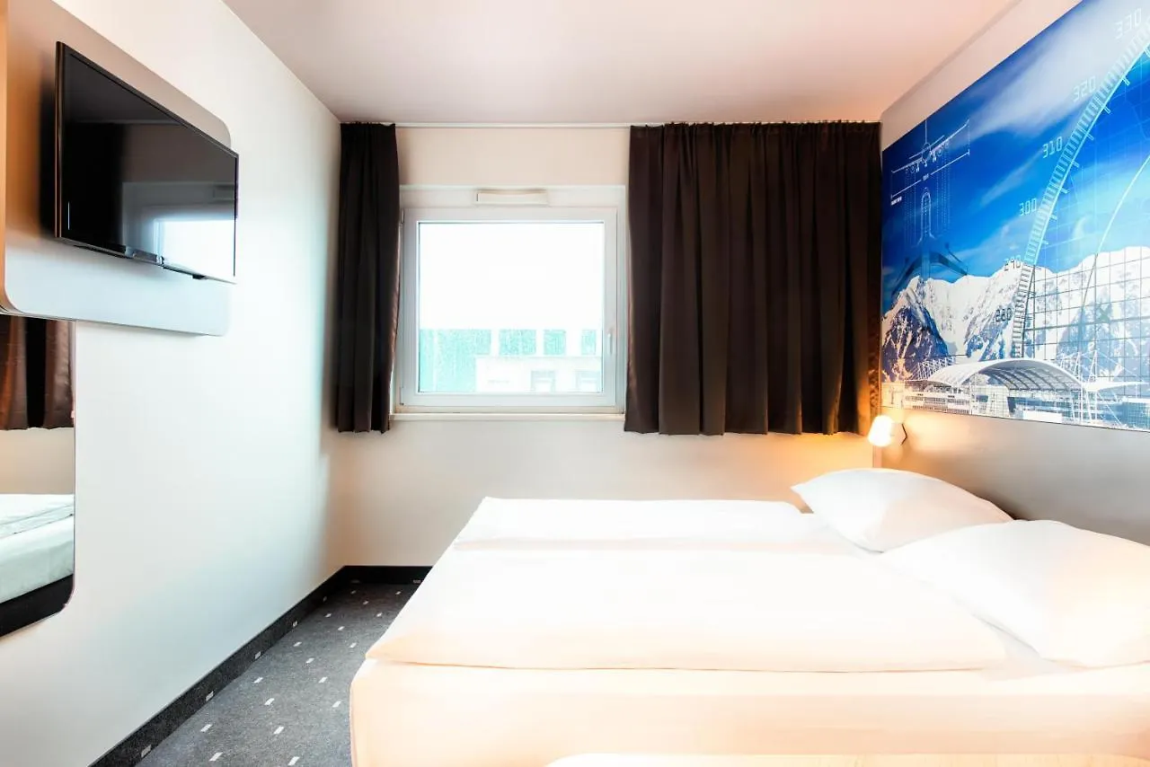 B&B Hotel Muenchen-Airport Hallbergmoos 3*,